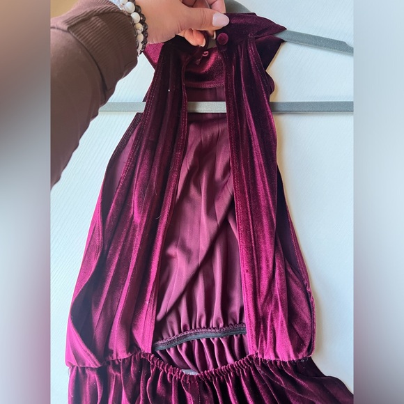 Formal Red Wind Velvet Halter Top Open Back Dress - Picture 5 of 7